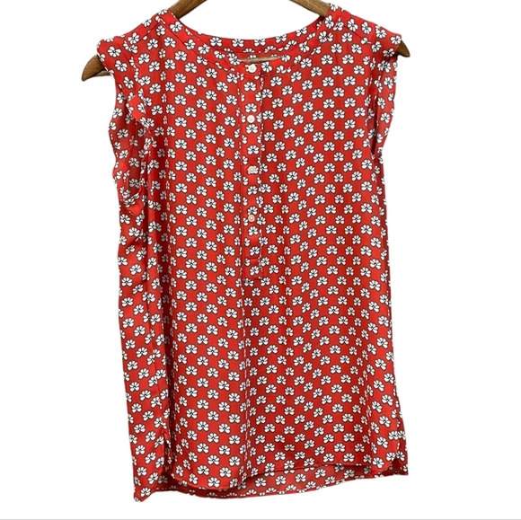 LOFT Tops - LOFT Sleeveless Patterned Blouse